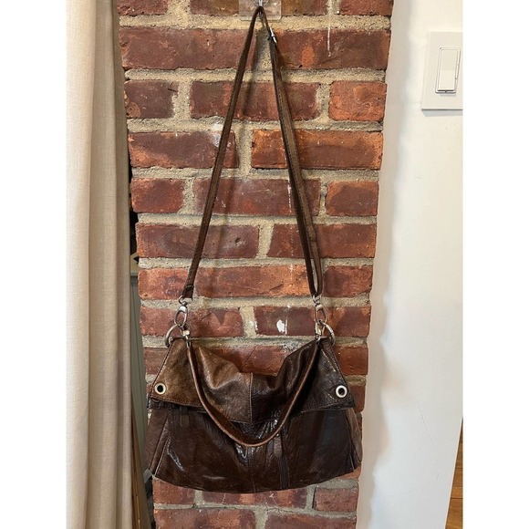 Italian Large Leather Shoulder Bag - Picture 11 of 15